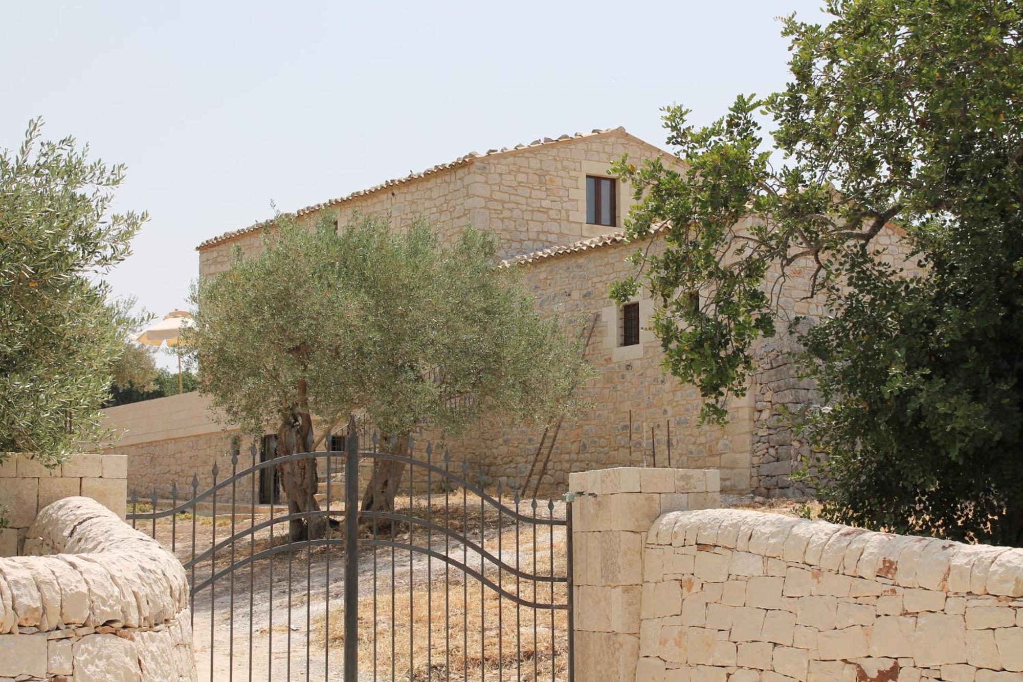Tenuta Zannafondo Donnafugata Exteriör bild
